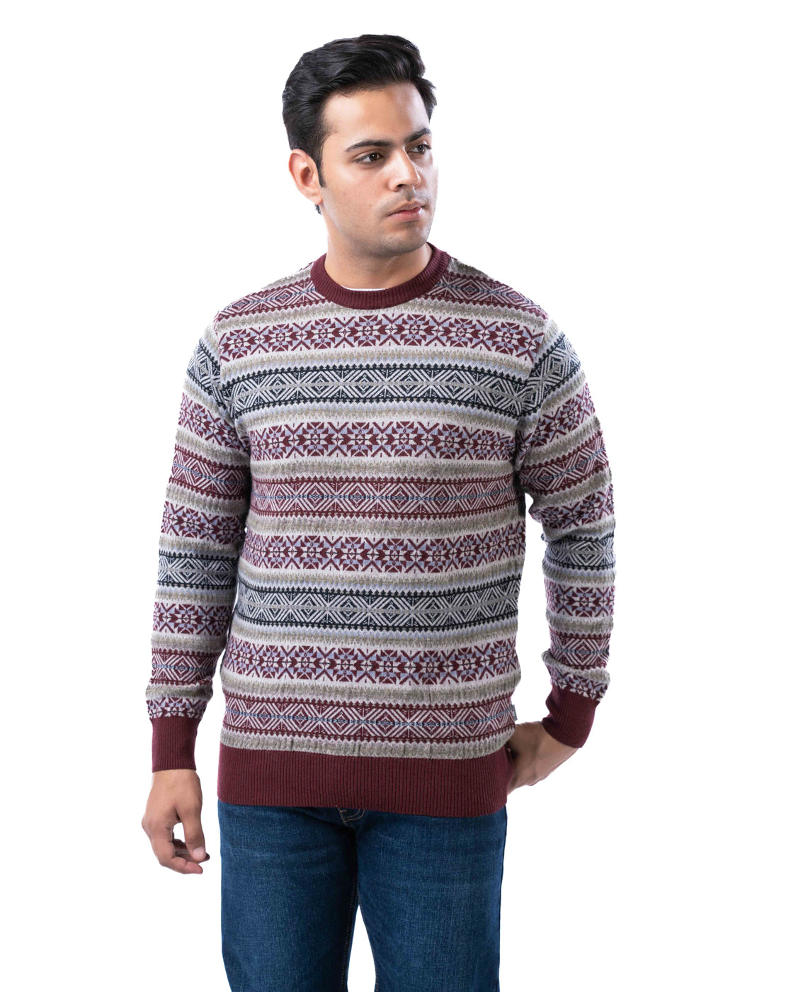 Men’s Wine Jacquard Knit Pullover in Blended Polyamide Yarn with Crew Neck and Side Loop Label