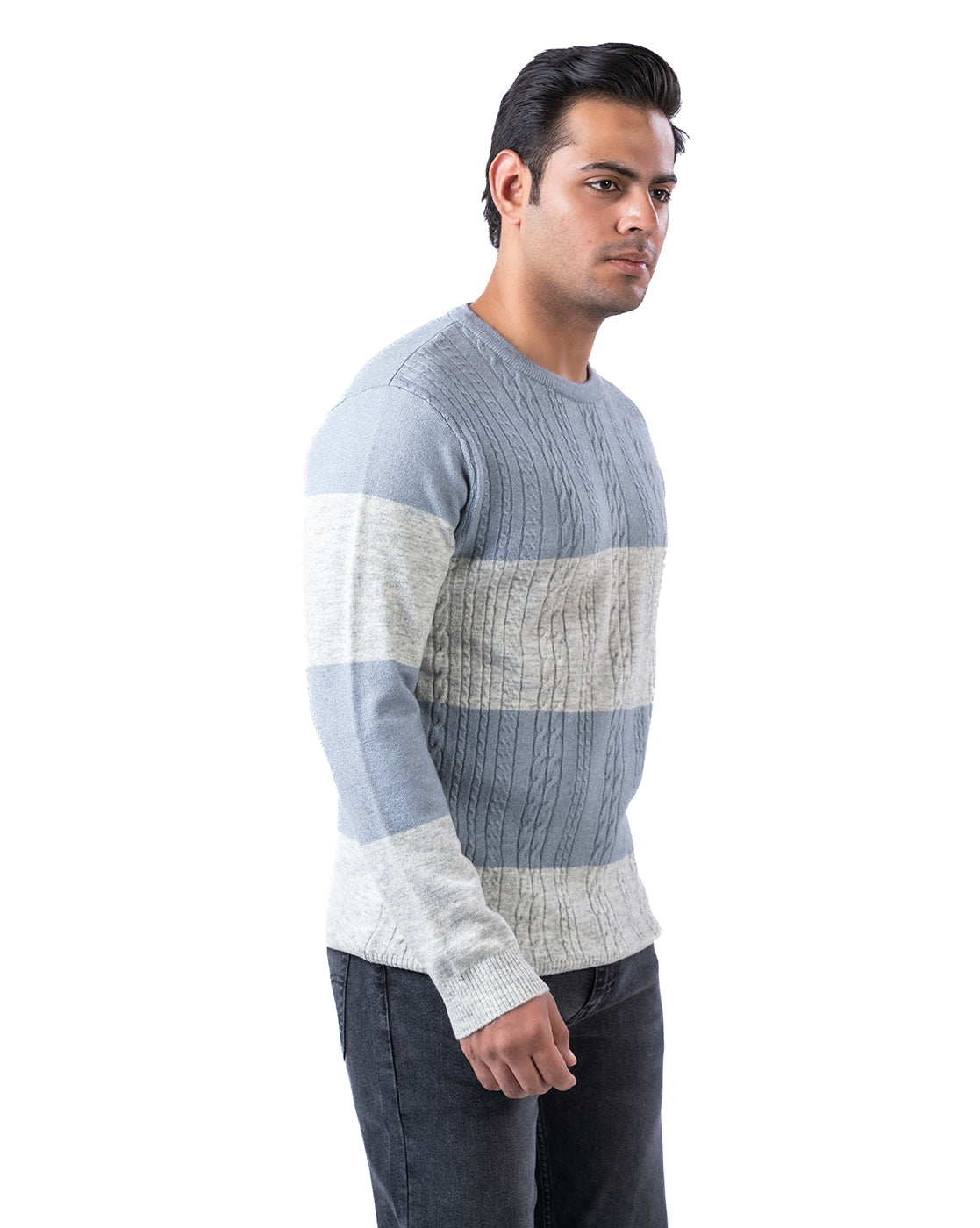 Men’s Aqua Aran Cable Knit Pullover in Blended Fashion Yarn with Crew Neck and Side Loop Label