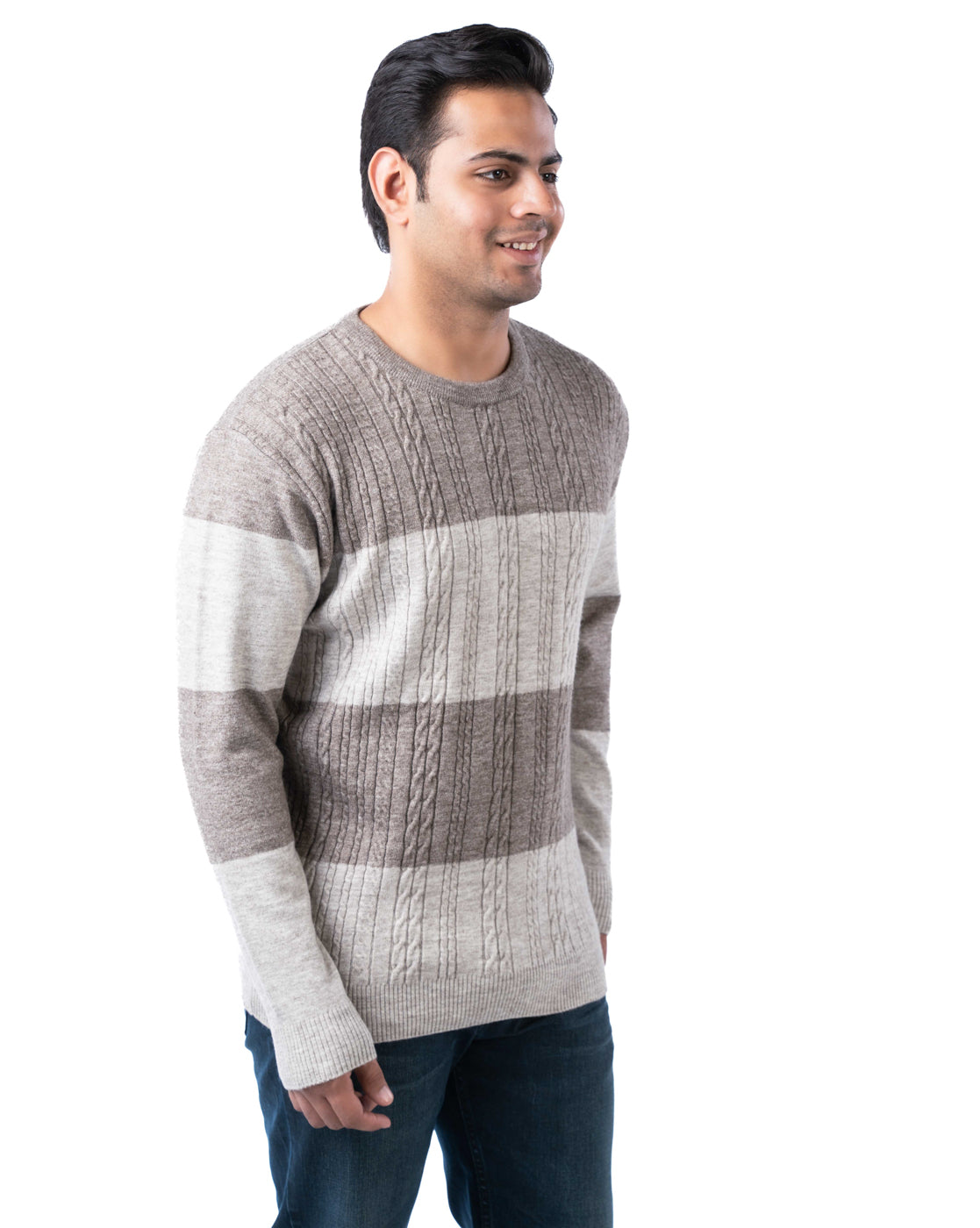 Men’s Dark Brown Aran Cable Knit Pullover in Blended Fashion Yarn with Crew Neck and Side Loop Label
