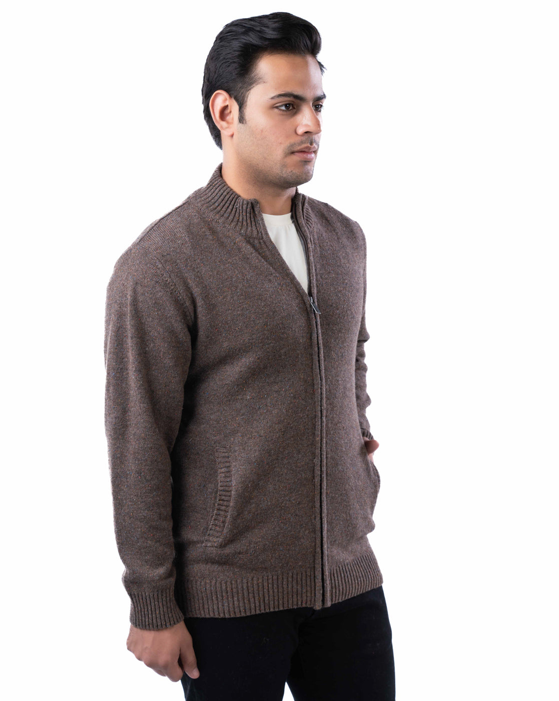 Men’s Dark Brown Lambswool Zipper Cardigan with Ribbed Pockets