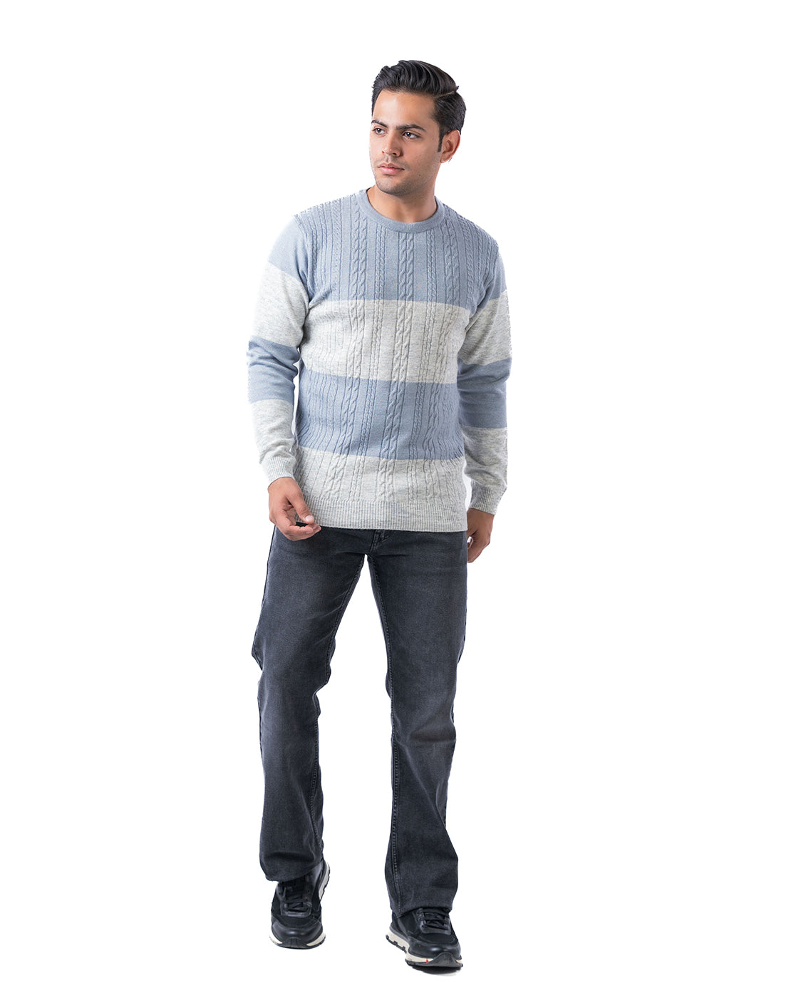 Men’s Aqua Aran Cable Knit Pullover in Blended Fashion Yarn with Crew Neck and Side Loop Label