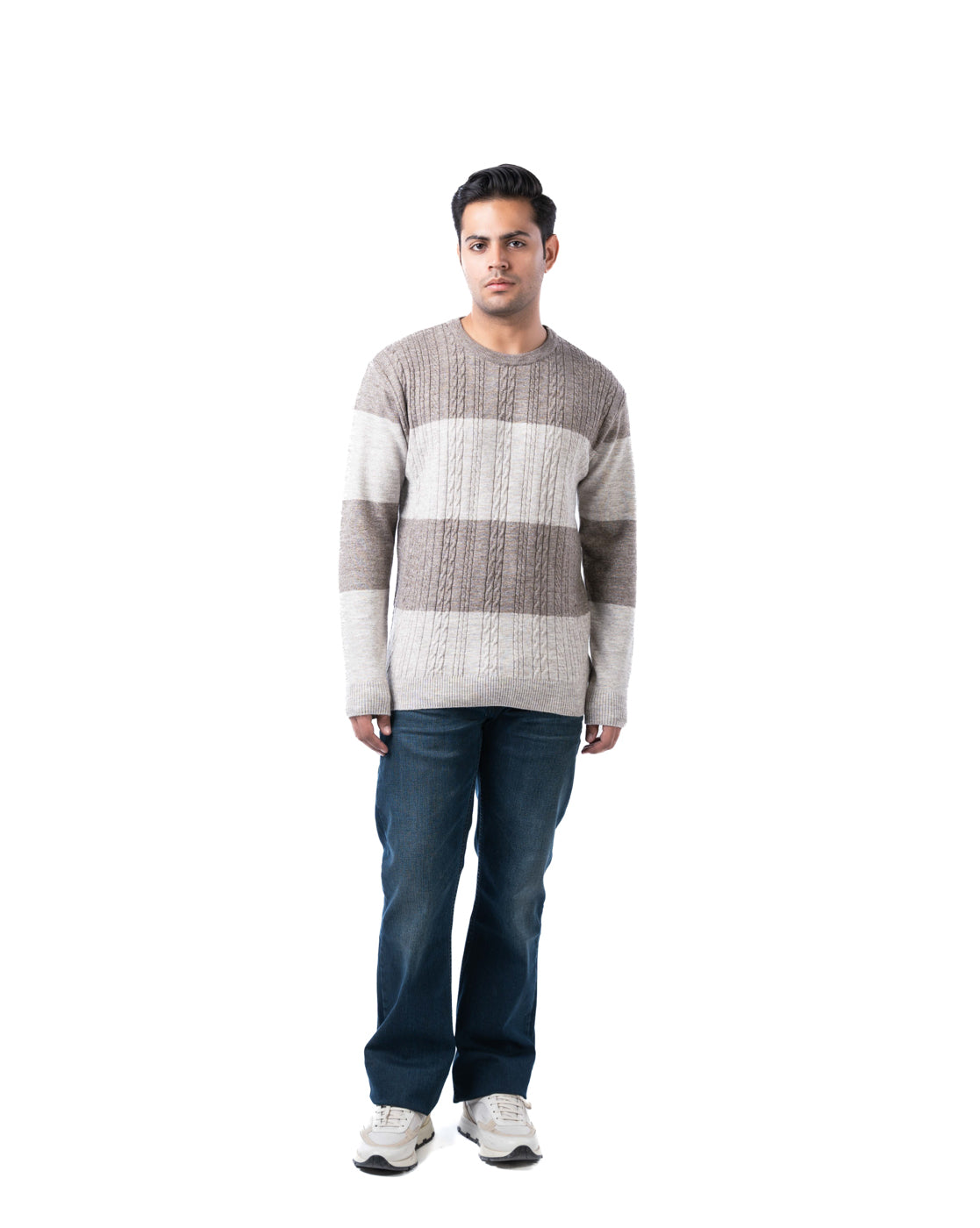 Men’s Dark Brown Aran Cable Knit Pullover in Blended Fashion Yarn with Crew Neck and Side Loop Label