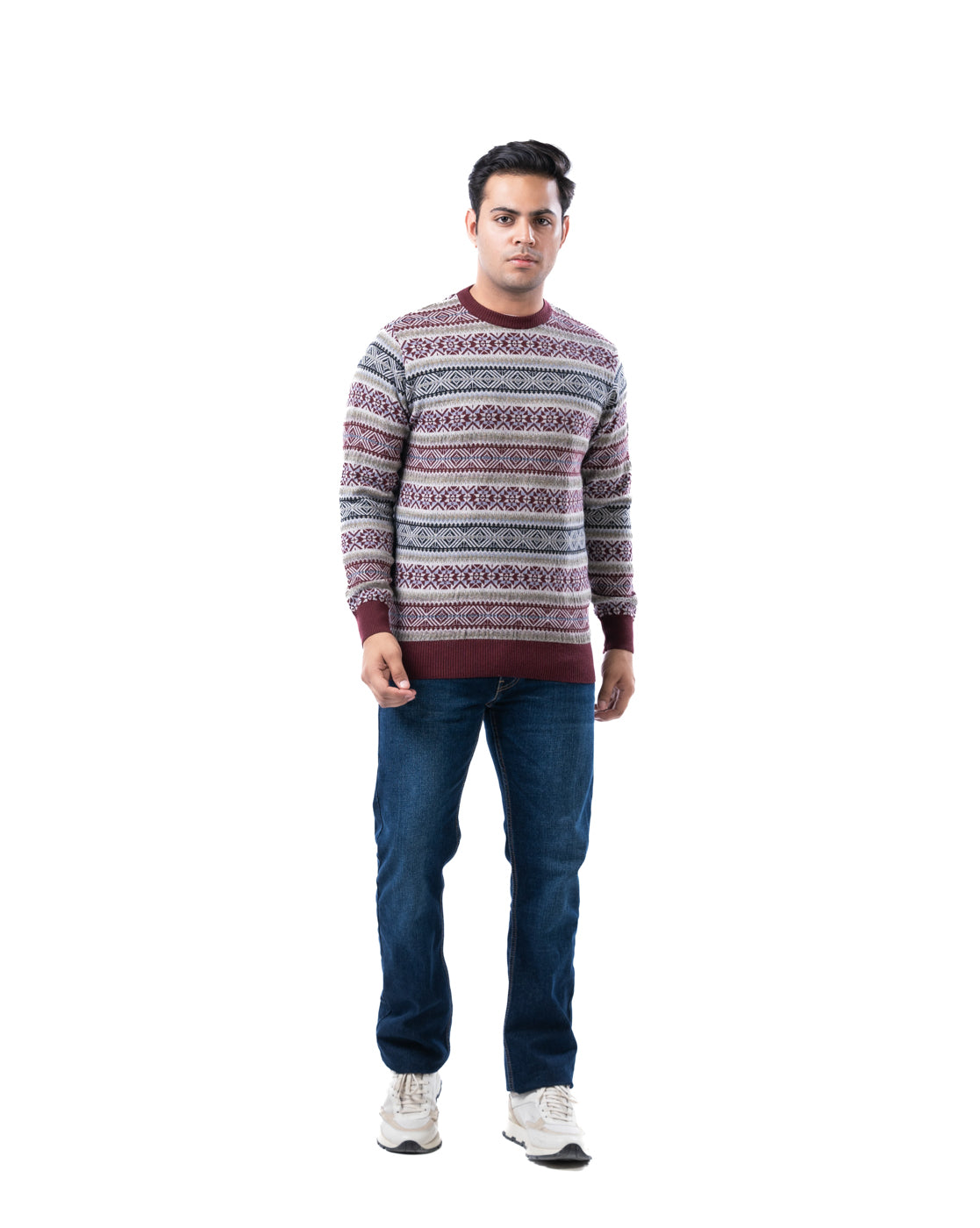 Men’s Wine Jacquard Knit Pullover in Blended Polyamide Yarn with Crew Neck and Side Loop Label